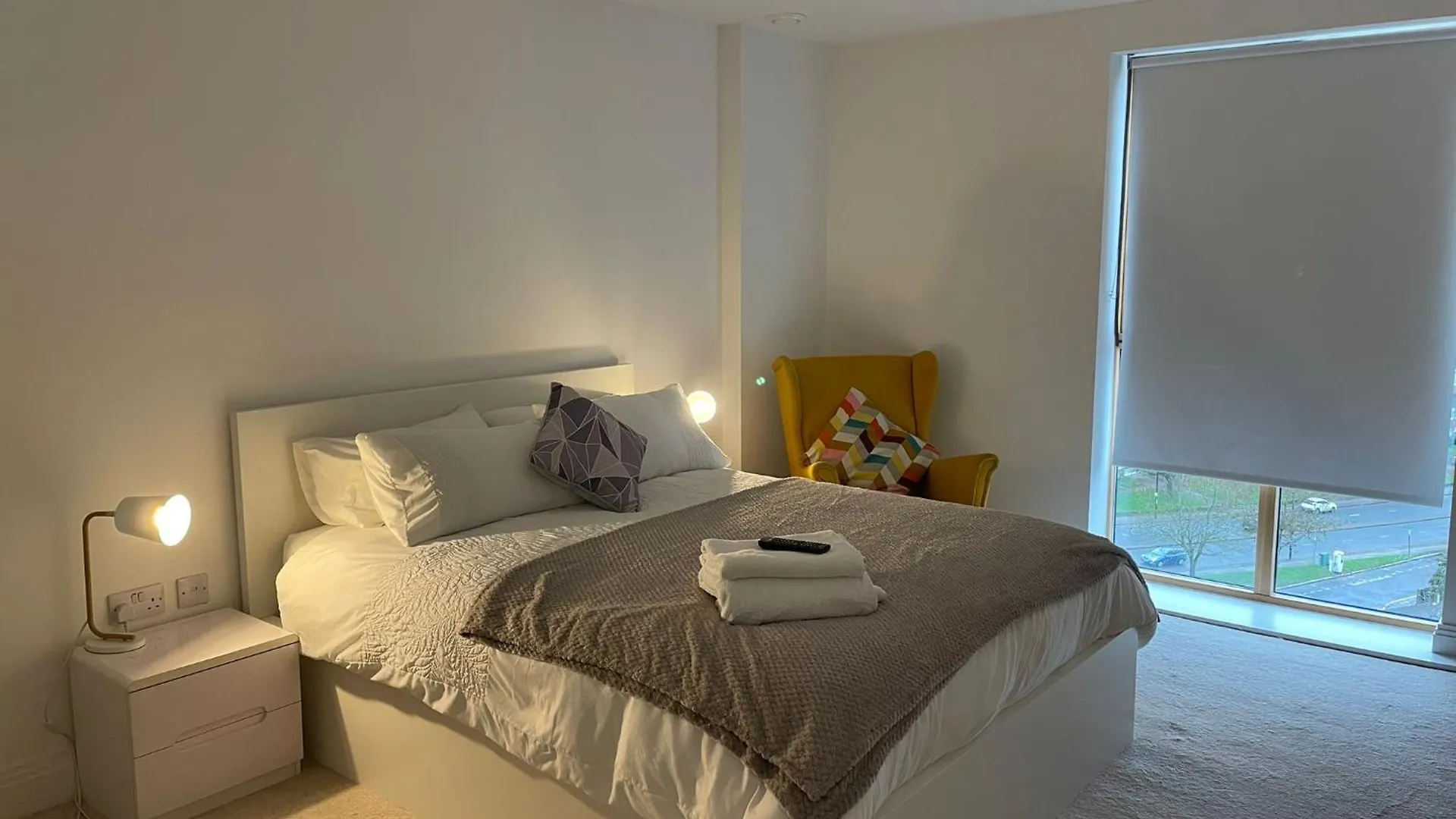 Lovely 2 Bedroom Apartment London 0*,